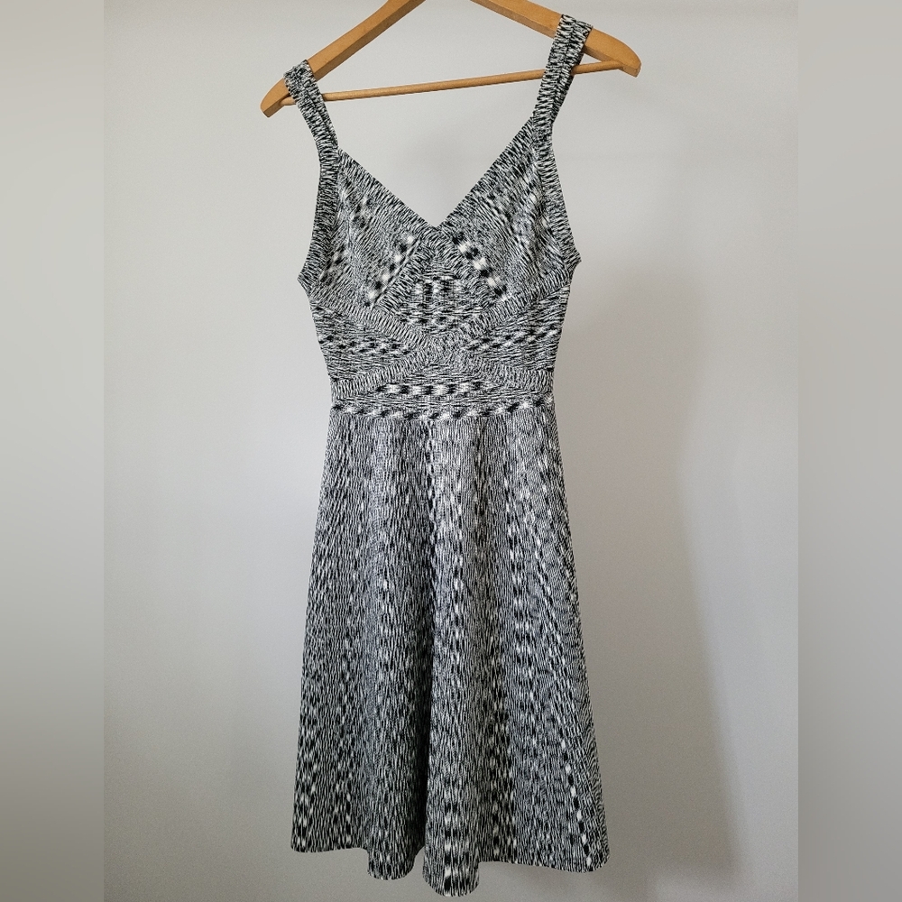 Guess Black White Knit A-Line Open Back Dress Size S